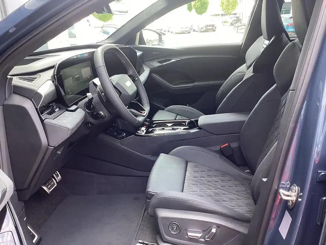 Audi Q6 e-tron - Thumbnail 6