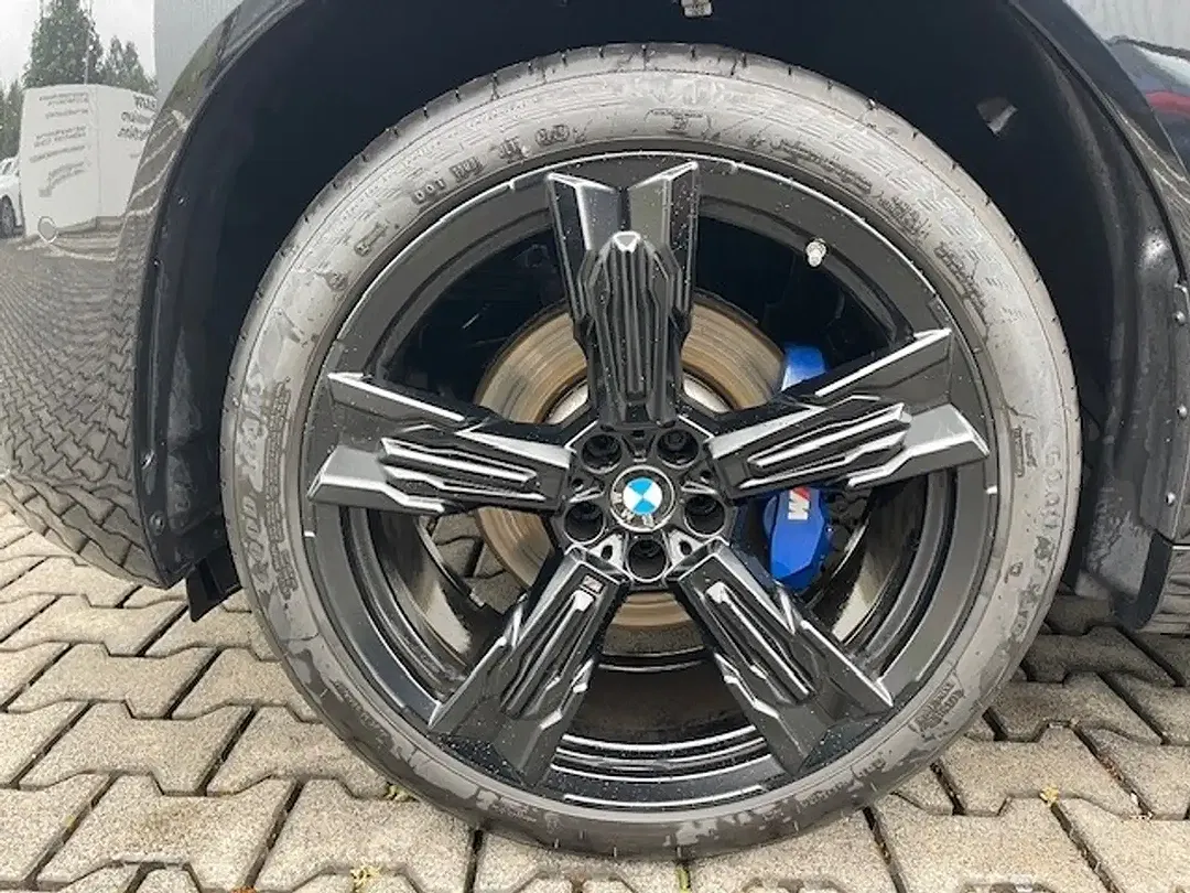 BMW X3 - Thumbnail 12