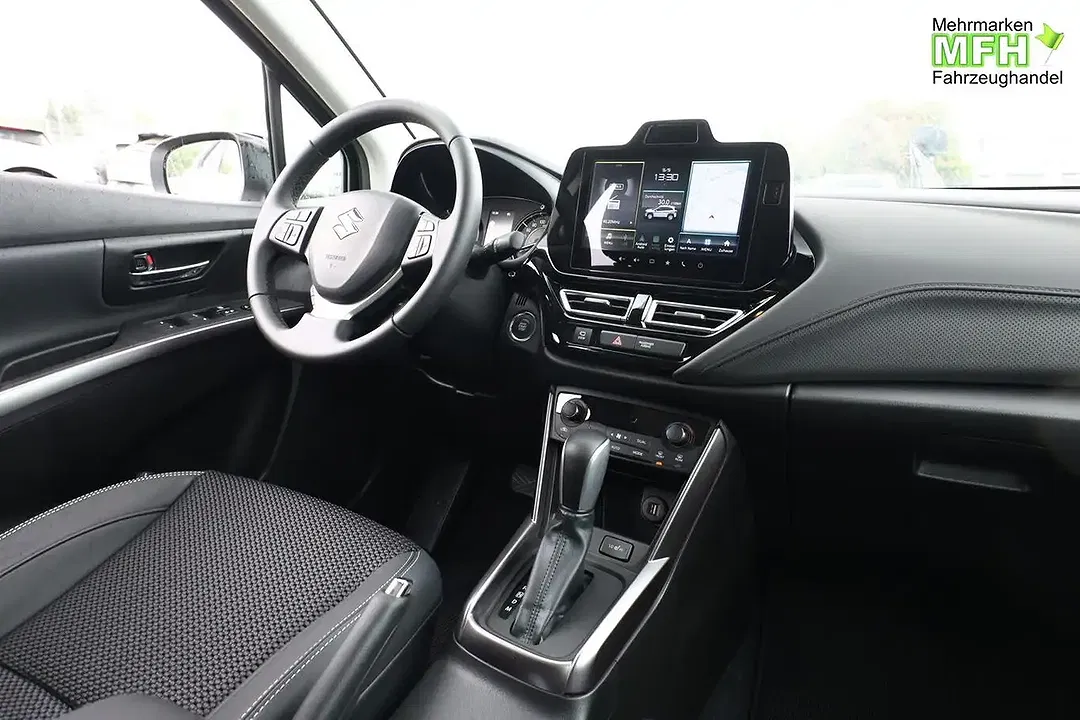 Suzuki S-Cross - Thumbnail 8