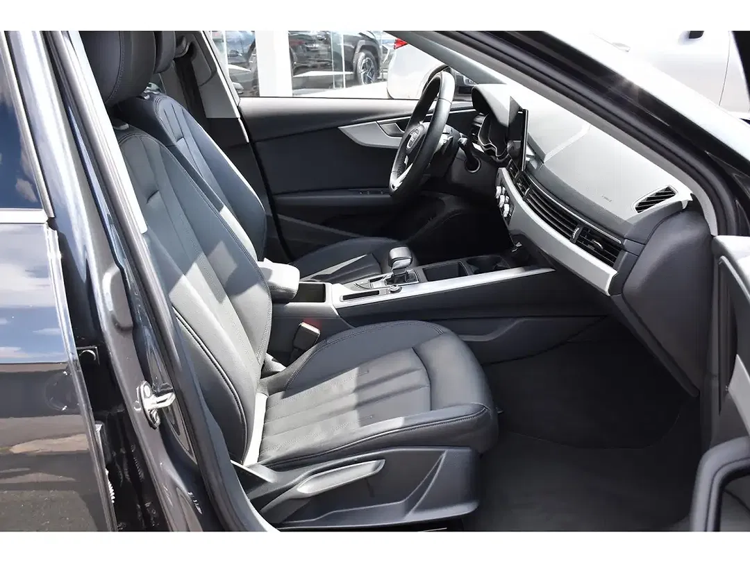 Audi A4 - Thumbnail 7