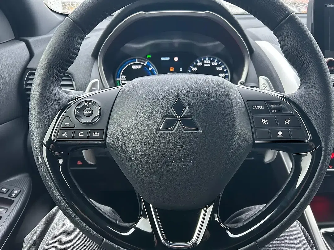 Mitsubishi Eclipse Cross - Thumbnail 10