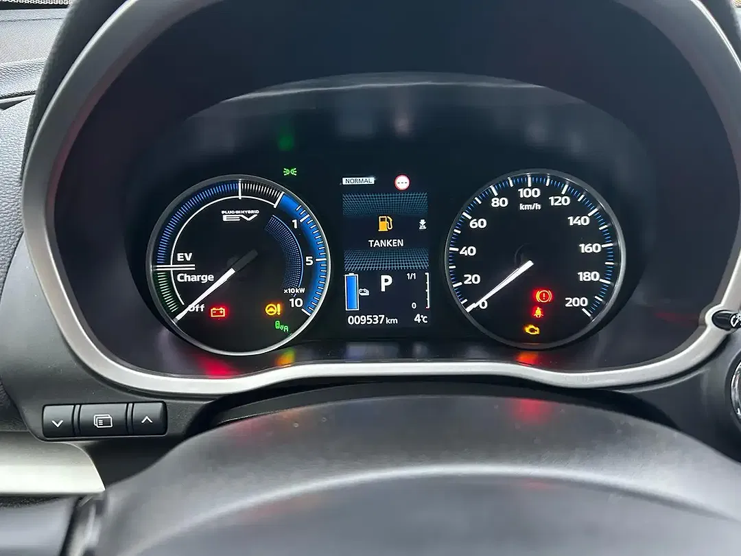 Mitsubishi Eclipse Cross - Thumbnail 11