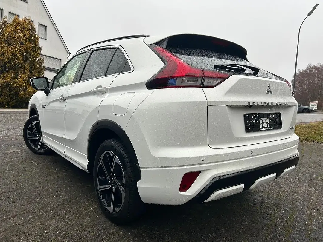 Mitsubishi Eclipse Cross - Thumbnail 6