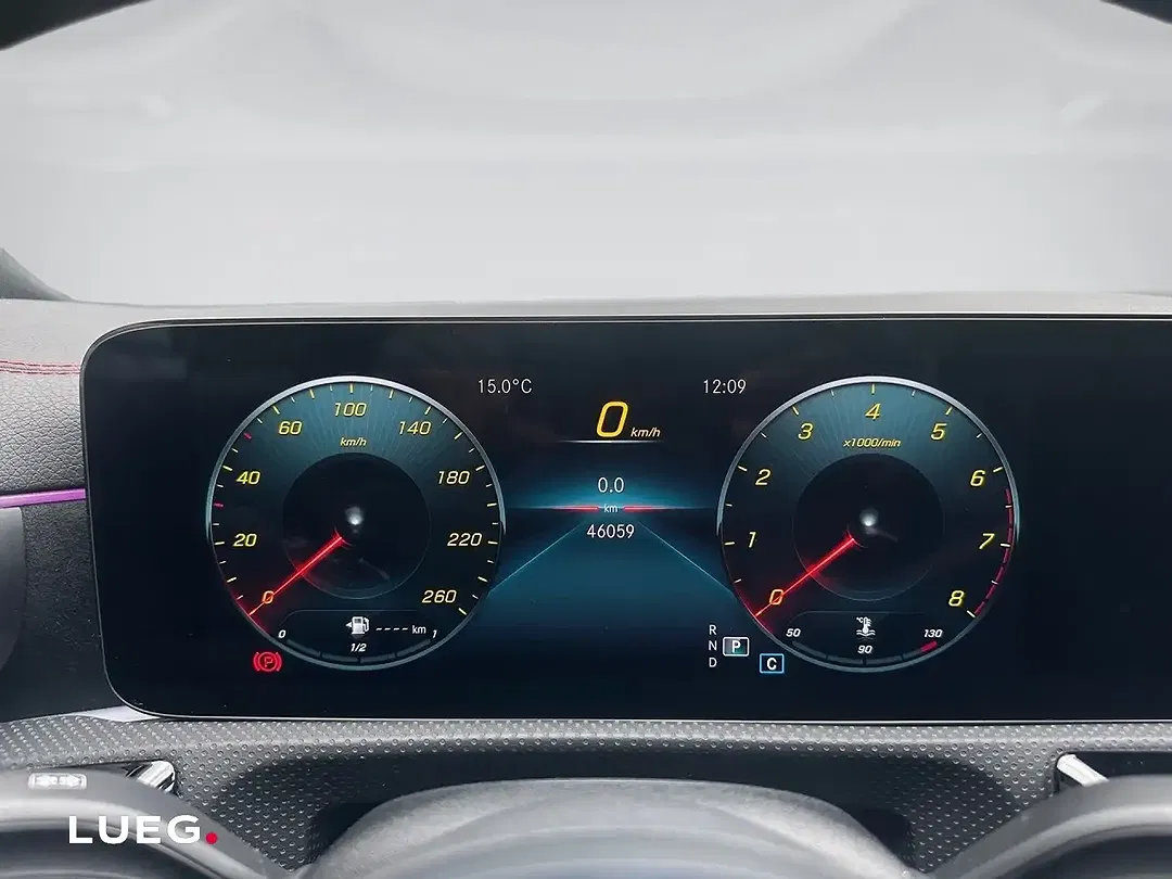 Mercedes-Benz CLA 250 - Thumbnail 14