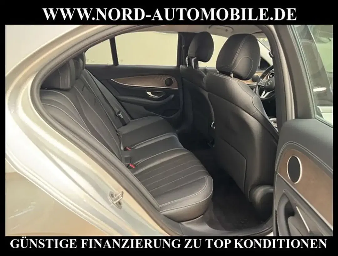 Mercedes-Benz E 220 - Thumbnail 16