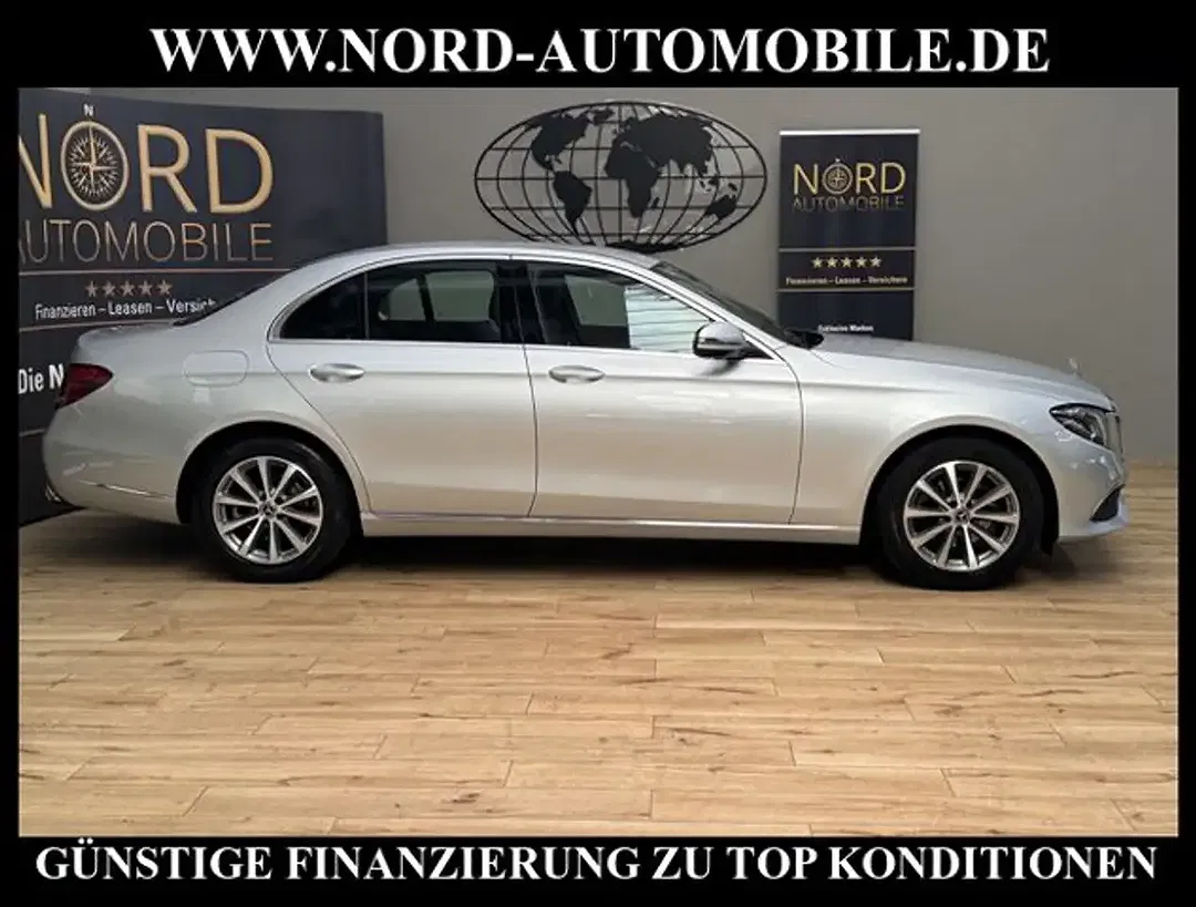 Mercedes-Benz E 220 - Thumbnail 5
