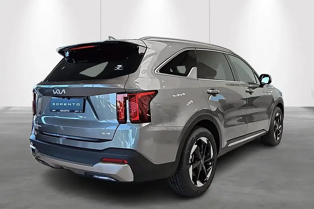 Kia Sorento - Thumbnail 2
