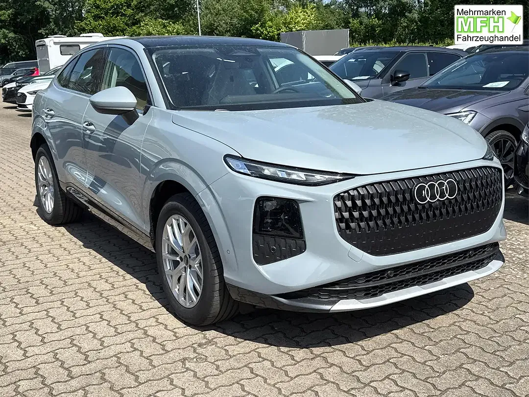 Audi Q3 - Thumbnail 7