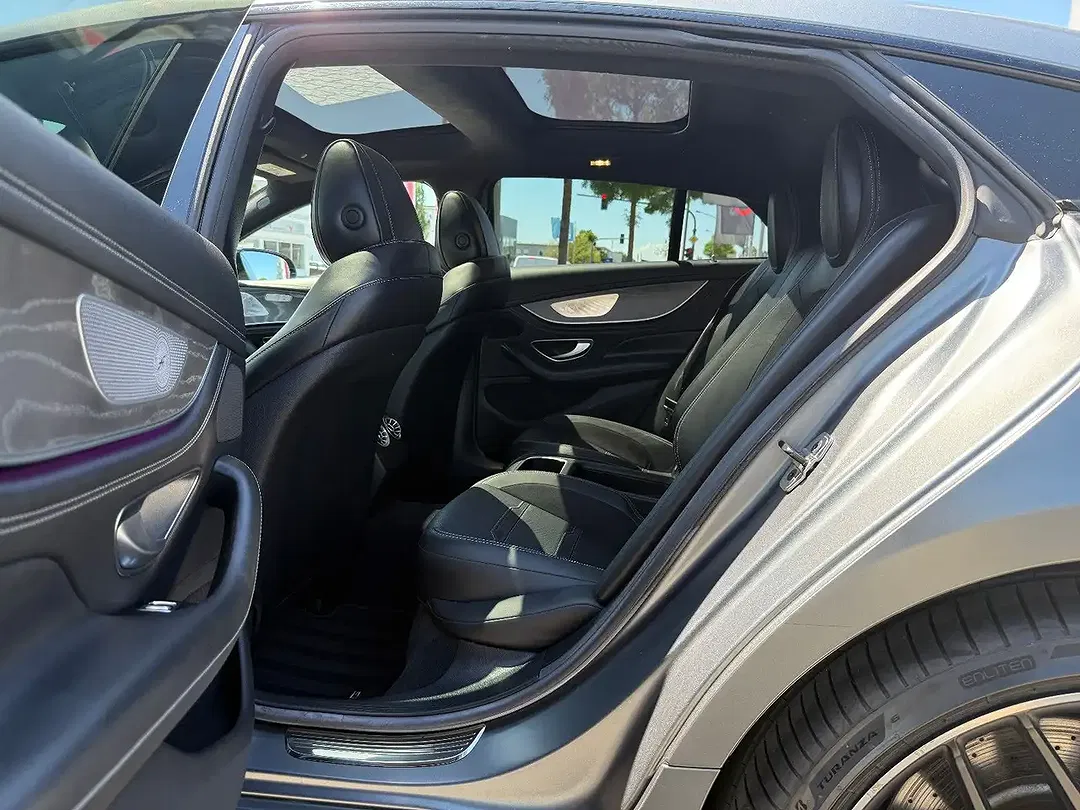 Mercedes-Benz AMG GT - Thumbnail 12