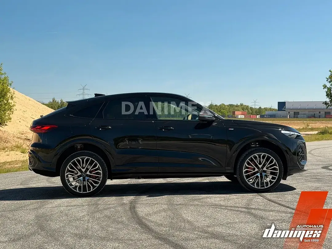 Audi Q5 - Thumbnail 8