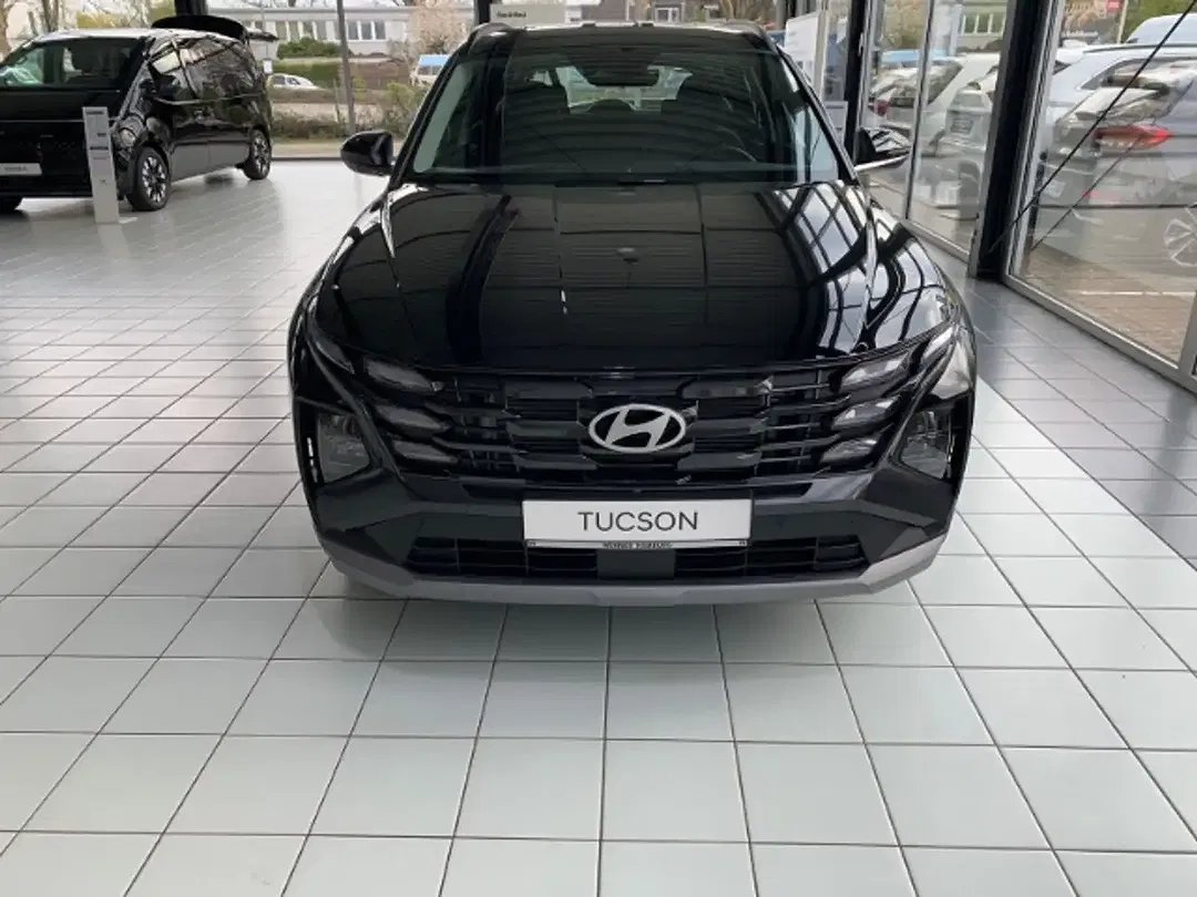 Hyundai TUCSON - Thumbnail 2