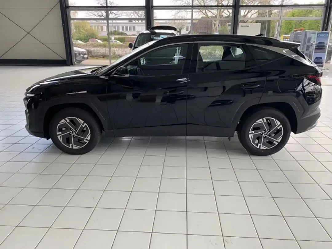 Hyundai TUCSON - Thumbnail 5