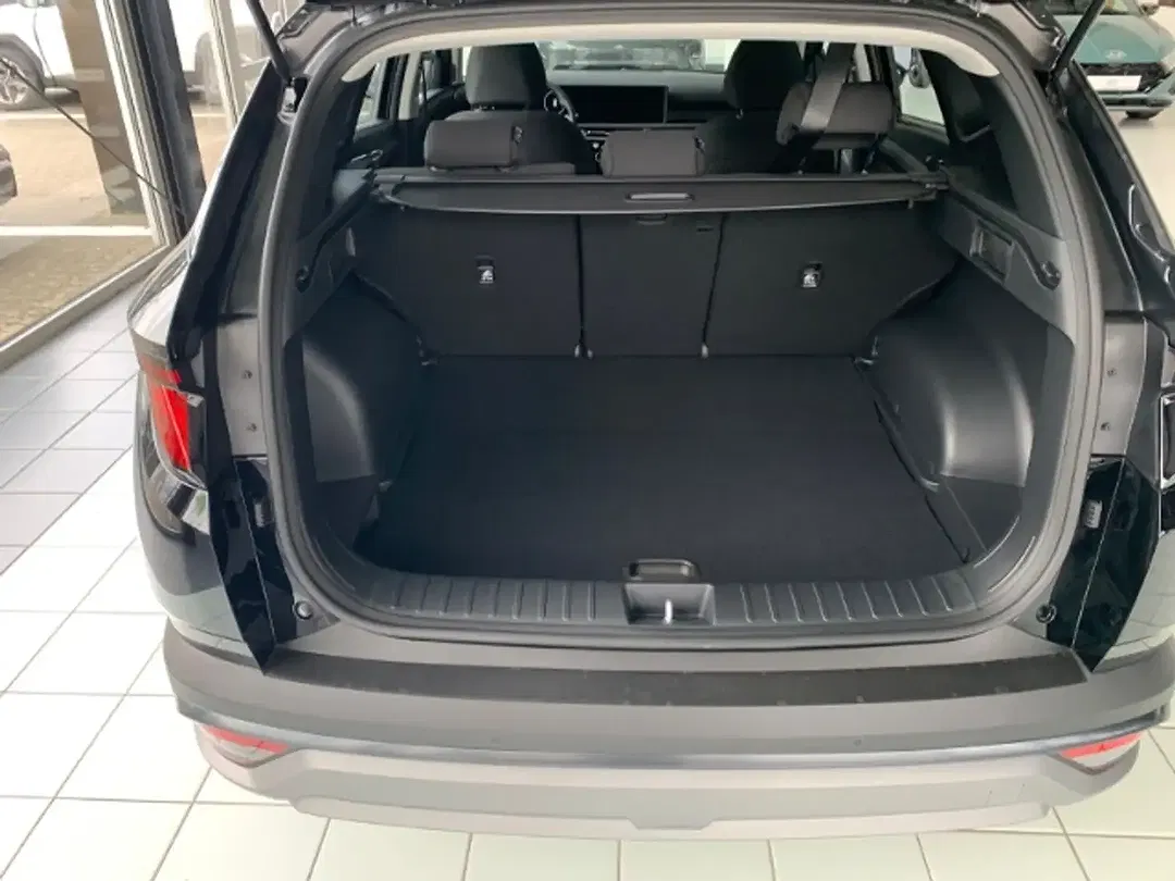 Hyundai TUCSON - Thumbnail 7