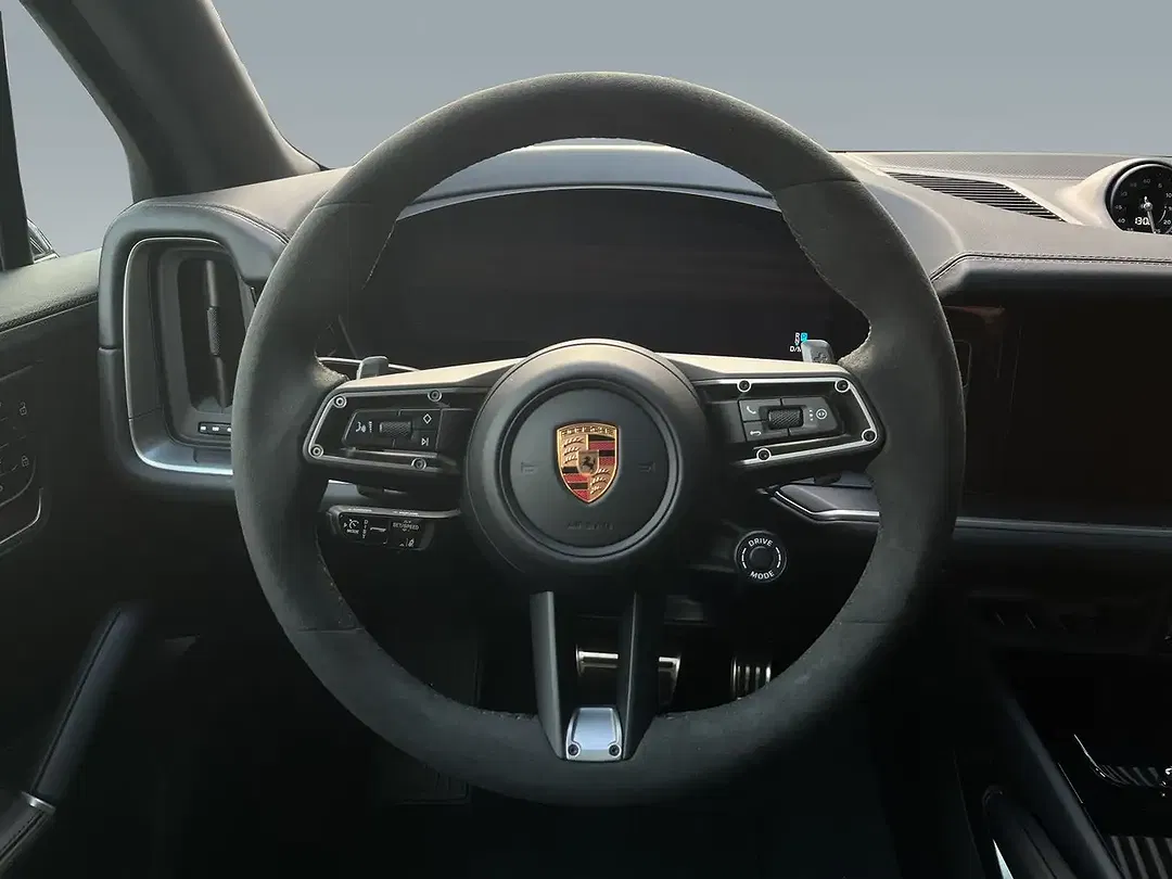 Porsche Cayenne - Thumbnail 10