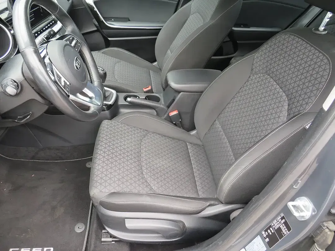 Kia Ceed / cee'd - Thumbnail 10