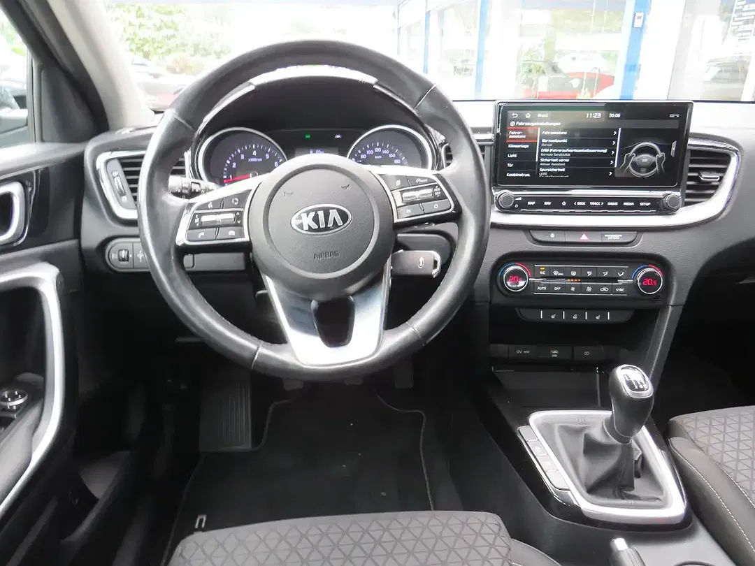 Kia Ceed / cee'd - Thumbnail 12
