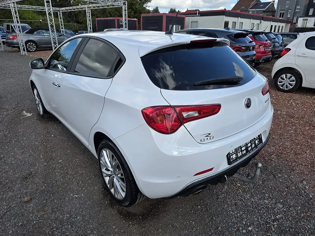 Alfa Romeo Giulietta - Thumbnail 7