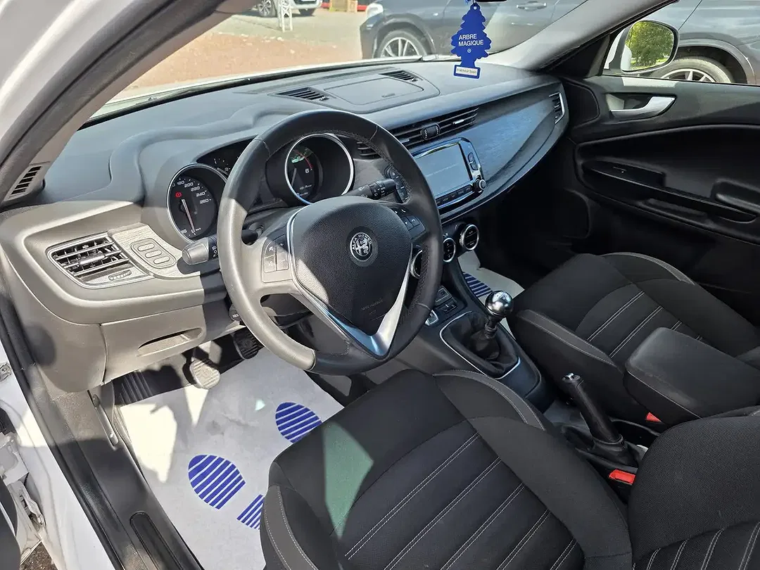 Alfa Romeo Giulietta - Thumbnail 9