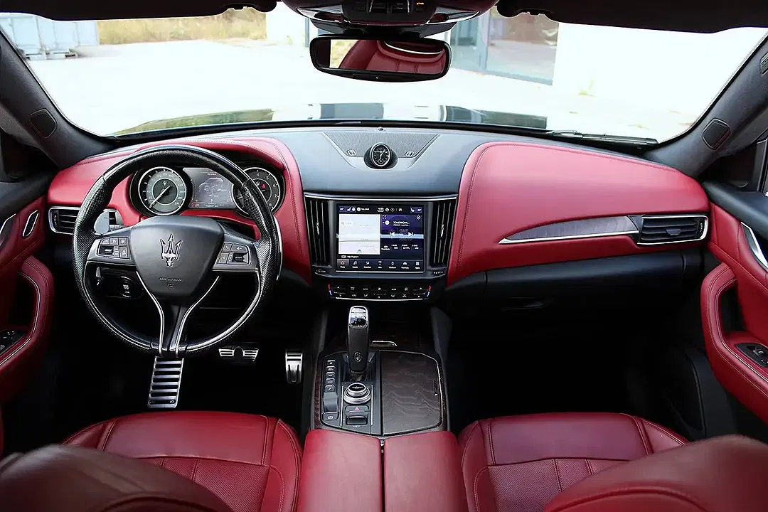 Maserati Levante - Thumbnail 15