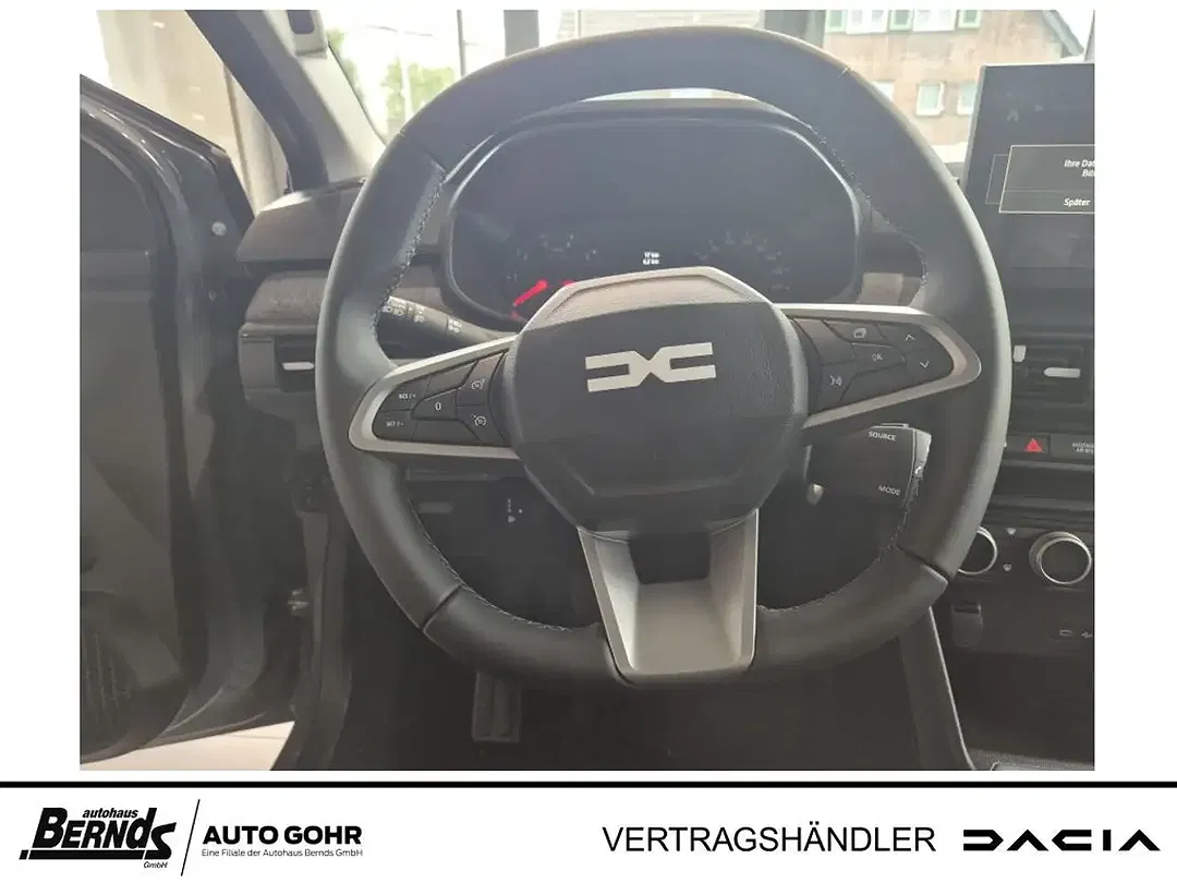Dacia Sandero - Thumbnail 12