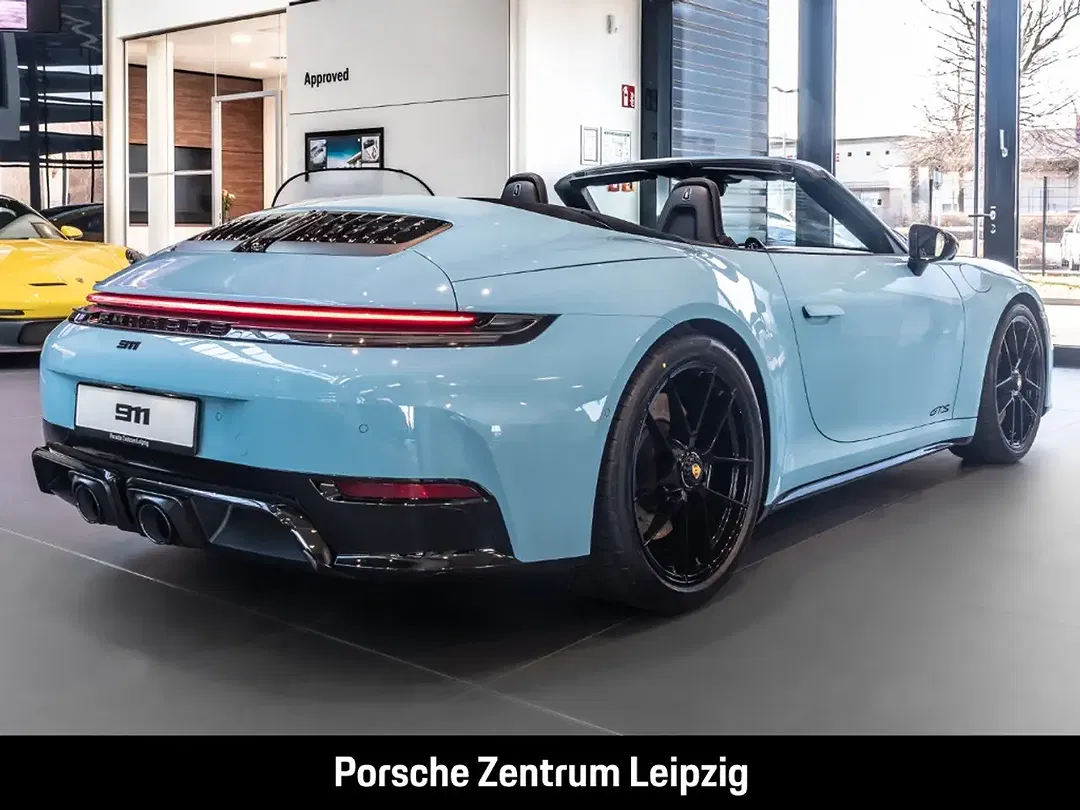 Porsche 992 - Thumbnail 10