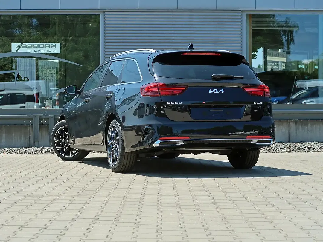Kia Ceed SW / cee'd SW - Thumbnail 5