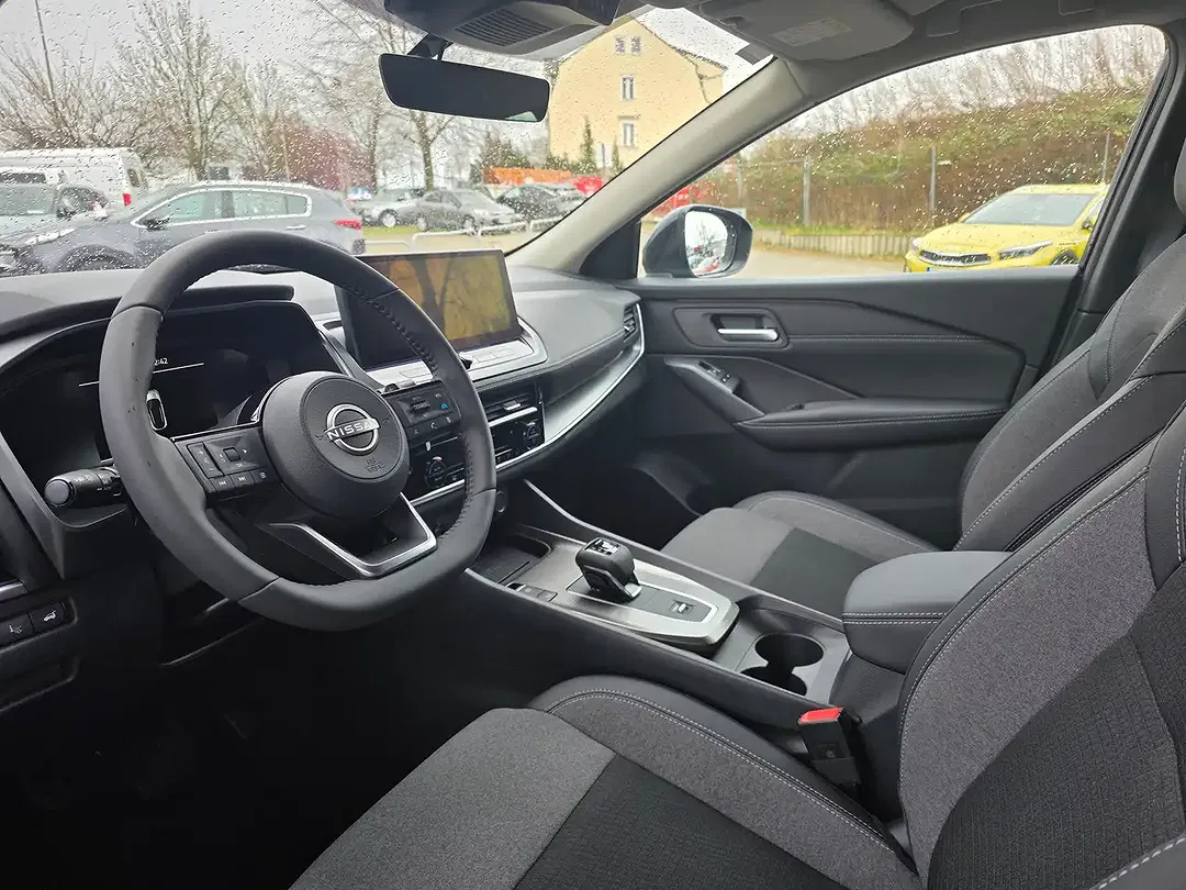 Nissan Qashqai - Thumbnail 8