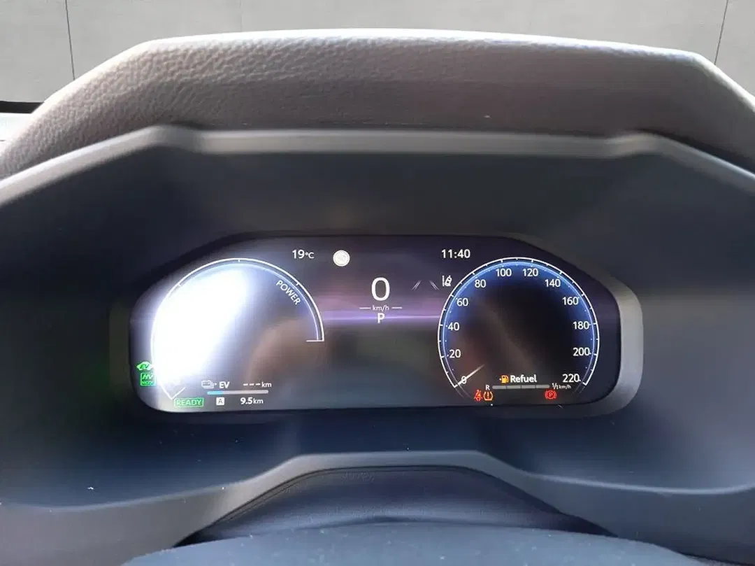 Toyota RAV 4 - Thumbnail 12