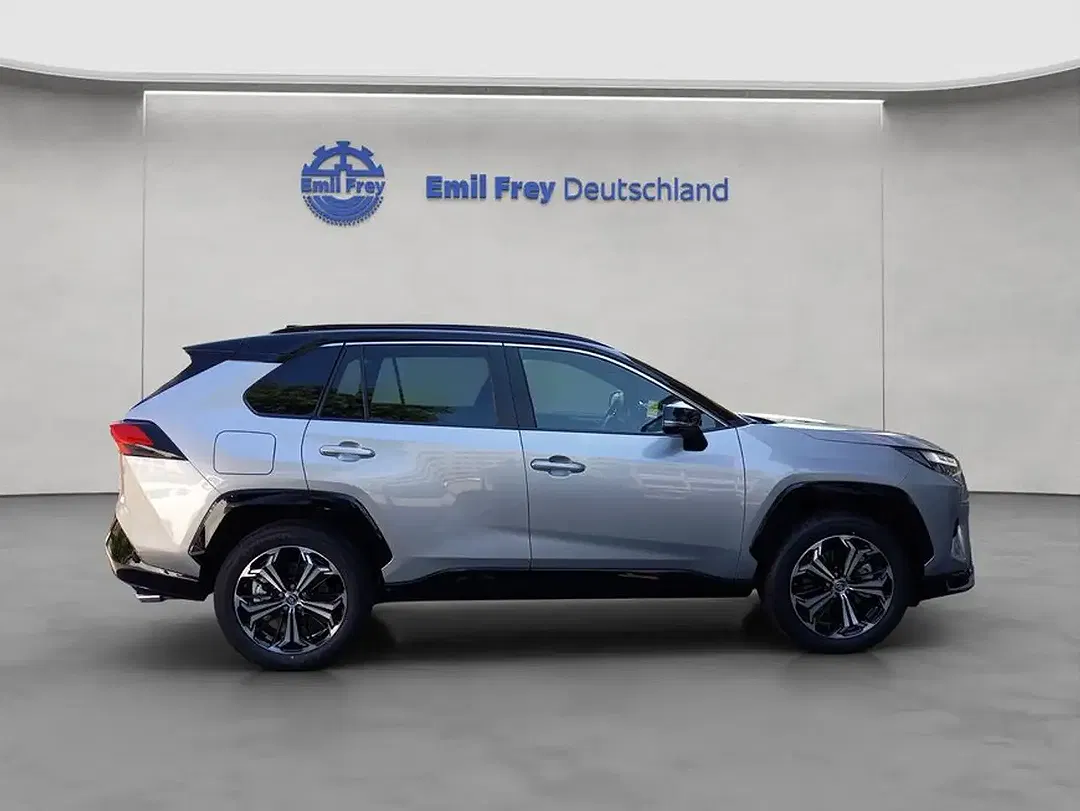 Toyota RAV 4 - Thumbnail 7
