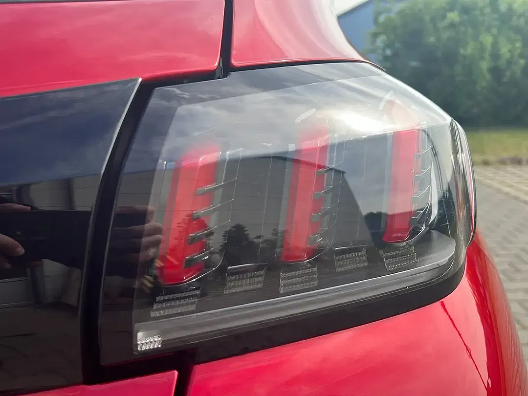 Peugeot 208 - Thumbnail 17