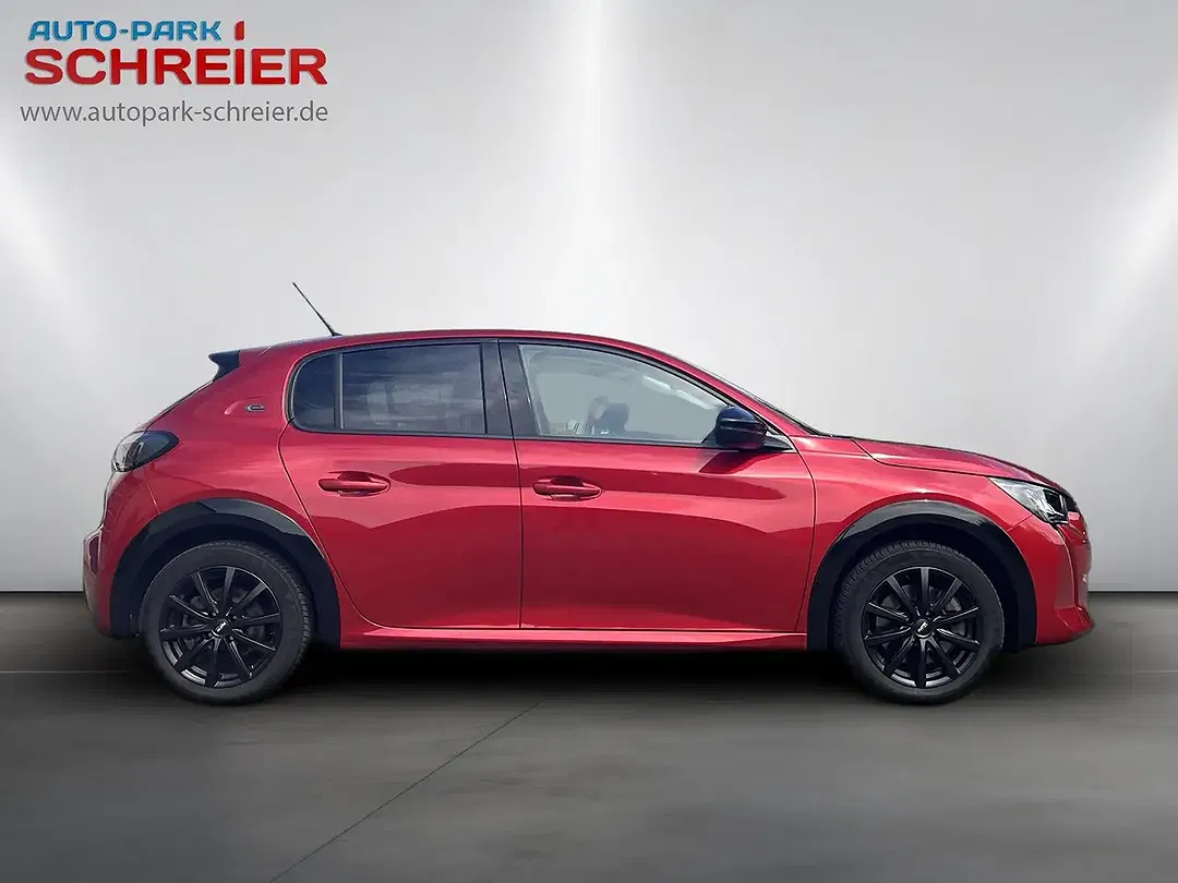 Peugeot 208 - Thumbnail 4