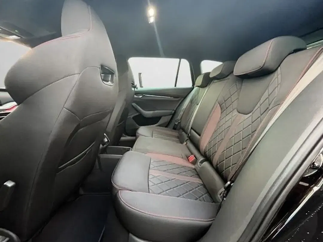 Skoda Octavia - Thumbnail 15