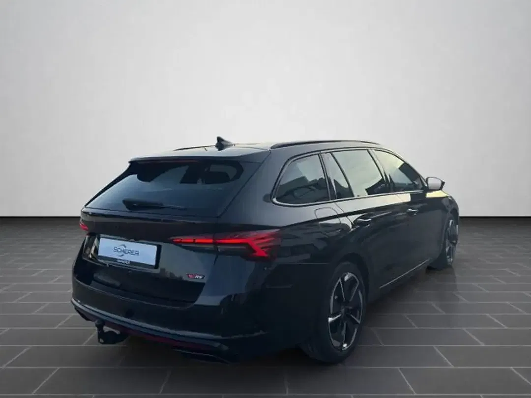 Skoda Octavia - Thumbnail 3