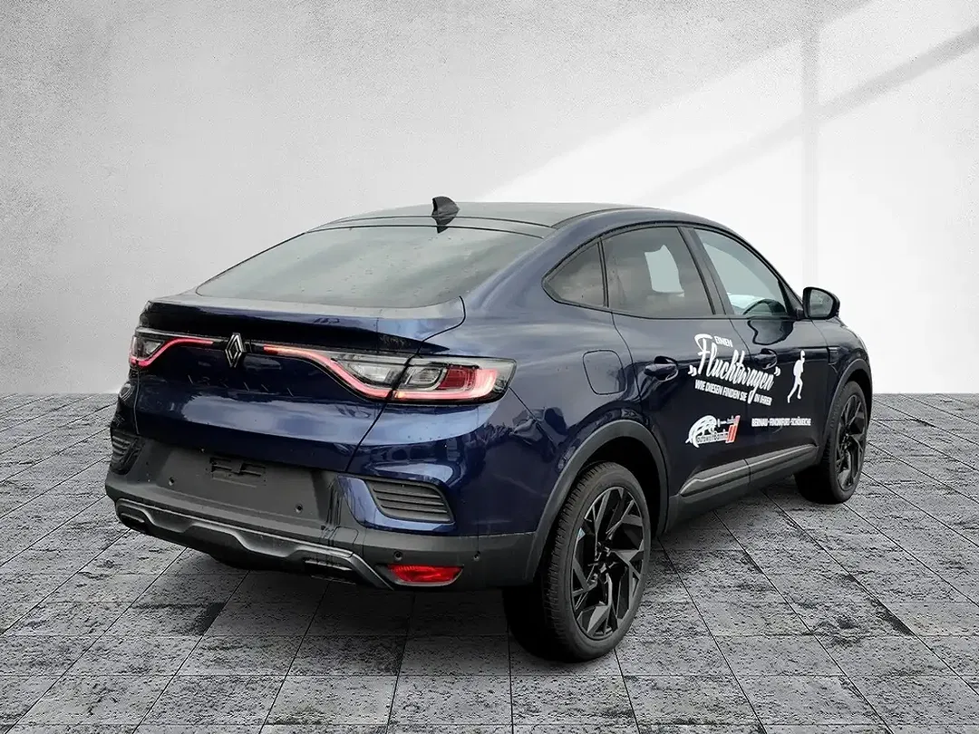 Renault Arkana - Thumbnail 4