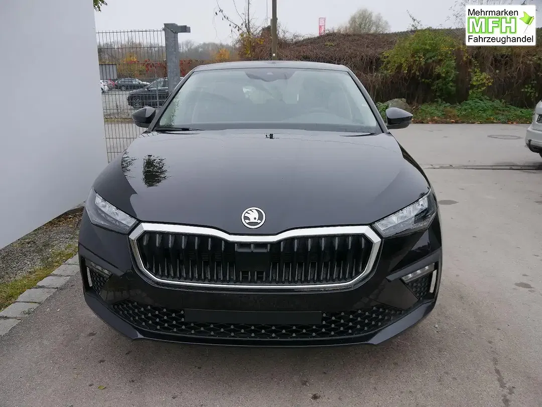 Skoda Scala - Thumbnail 3