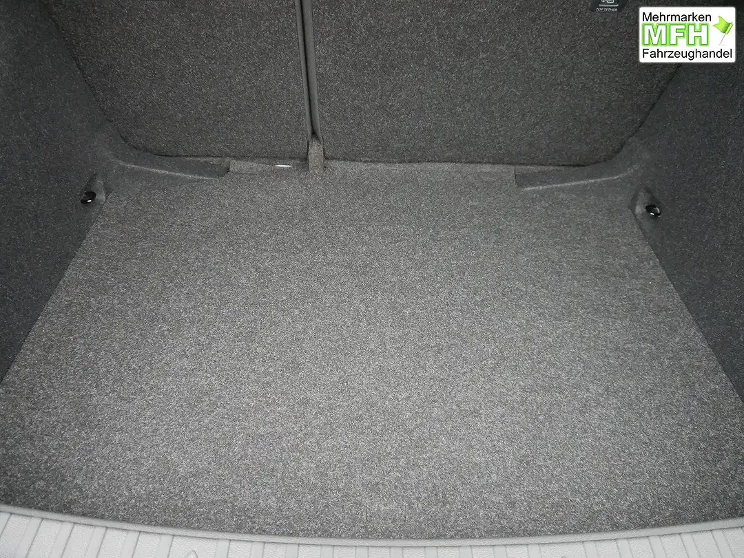 Skoda Scala - Thumbnail 7