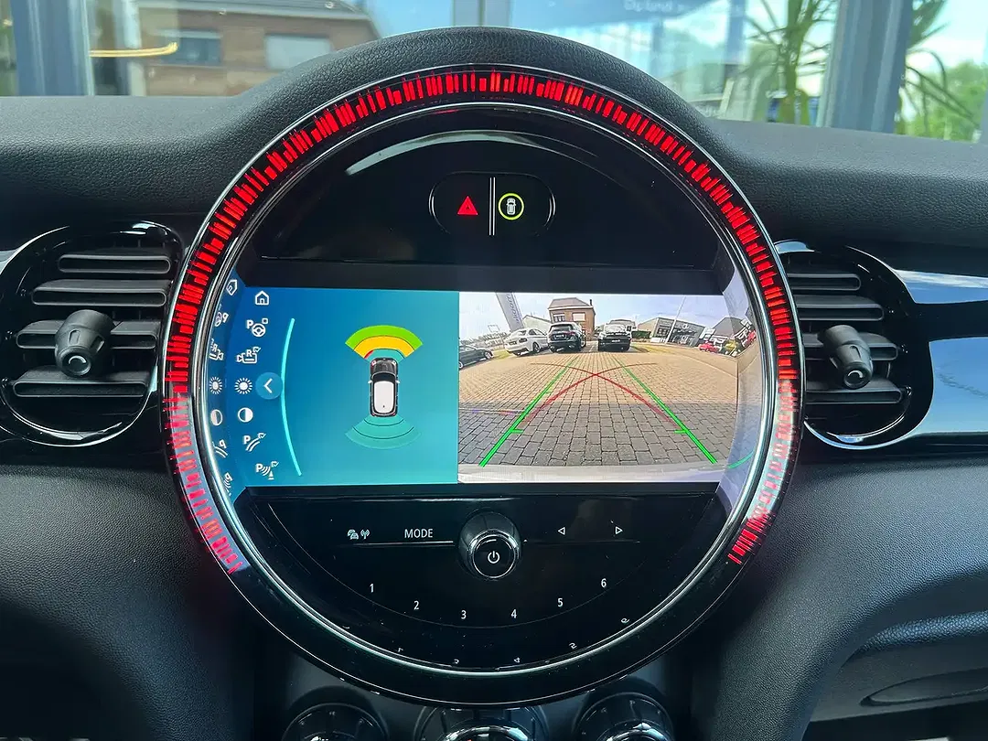 MINI Cooper - Thumbnail 11