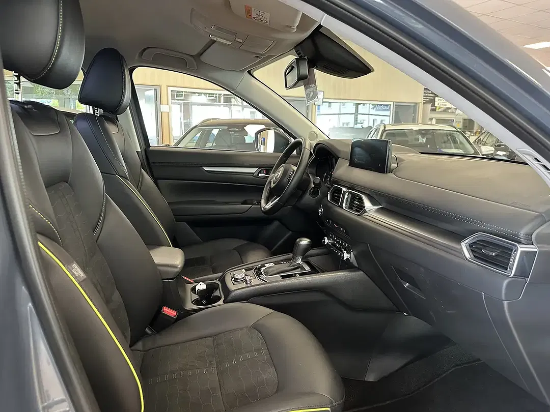 Mazda CX-5 - Thumbnail 11
