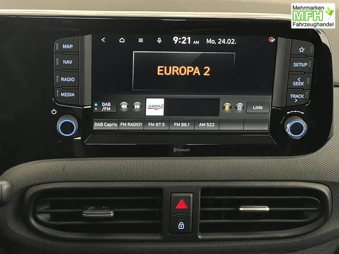 Hyundai i10 - Thumbnail 11