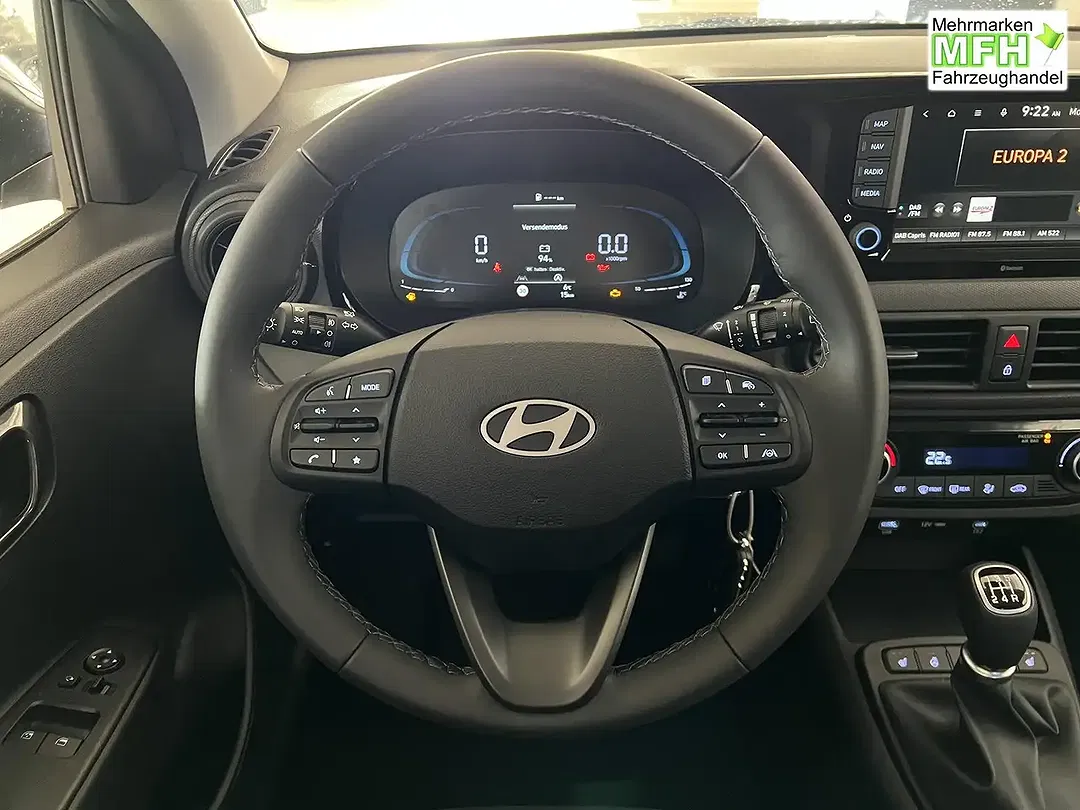 Hyundai i10 - Thumbnail 13