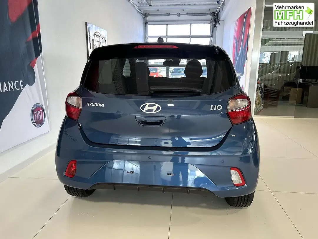 Hyundai i10 - Thumbnail 6