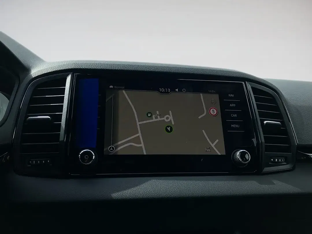 Skoda Karoq - Thumbnail 11