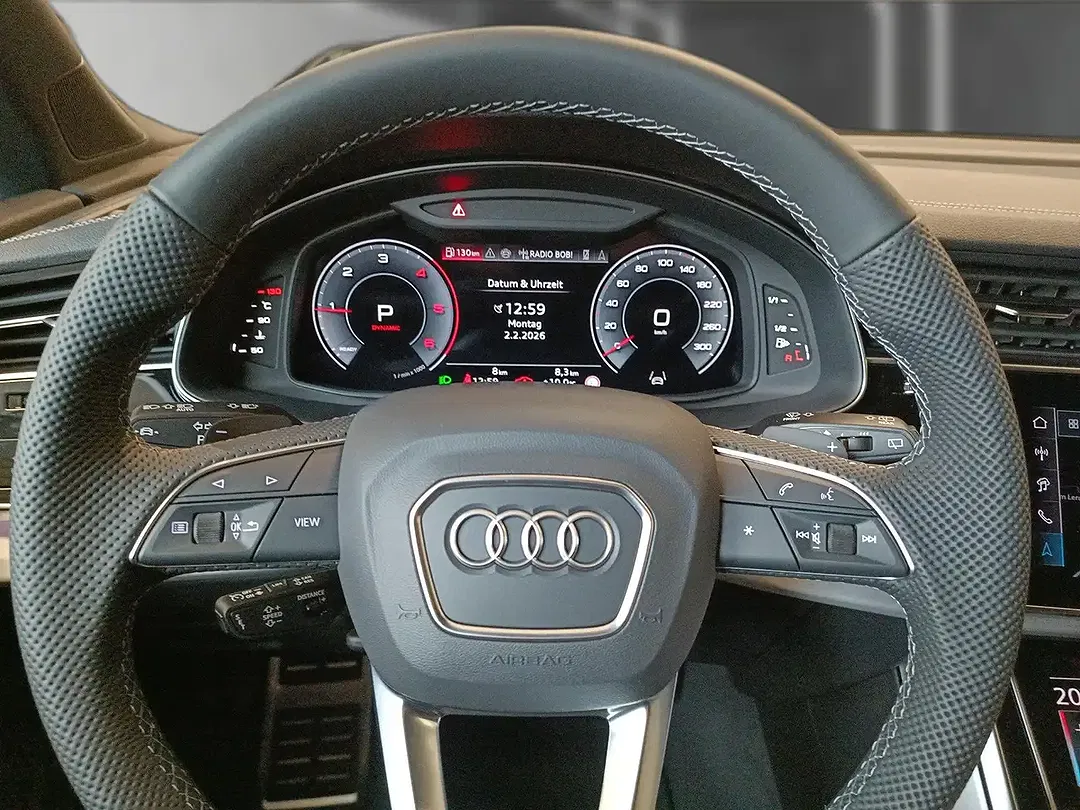 Audi Q7 - Thumbnail 10