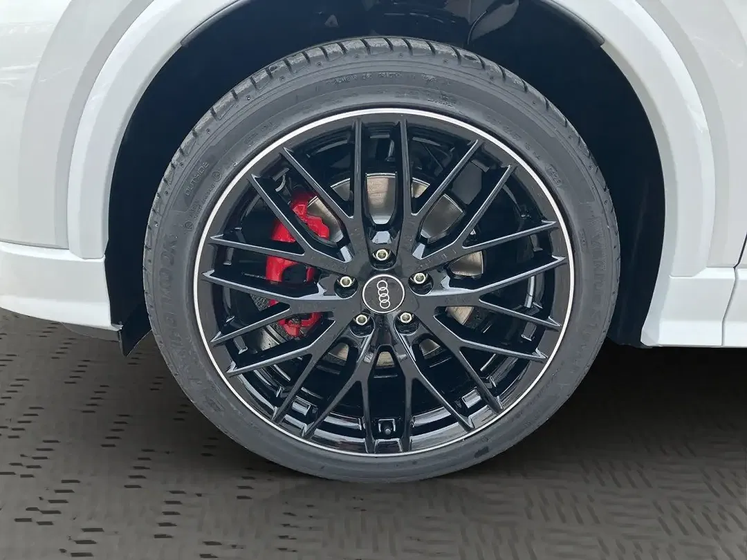 Audi Q2 - Thumbnail 3