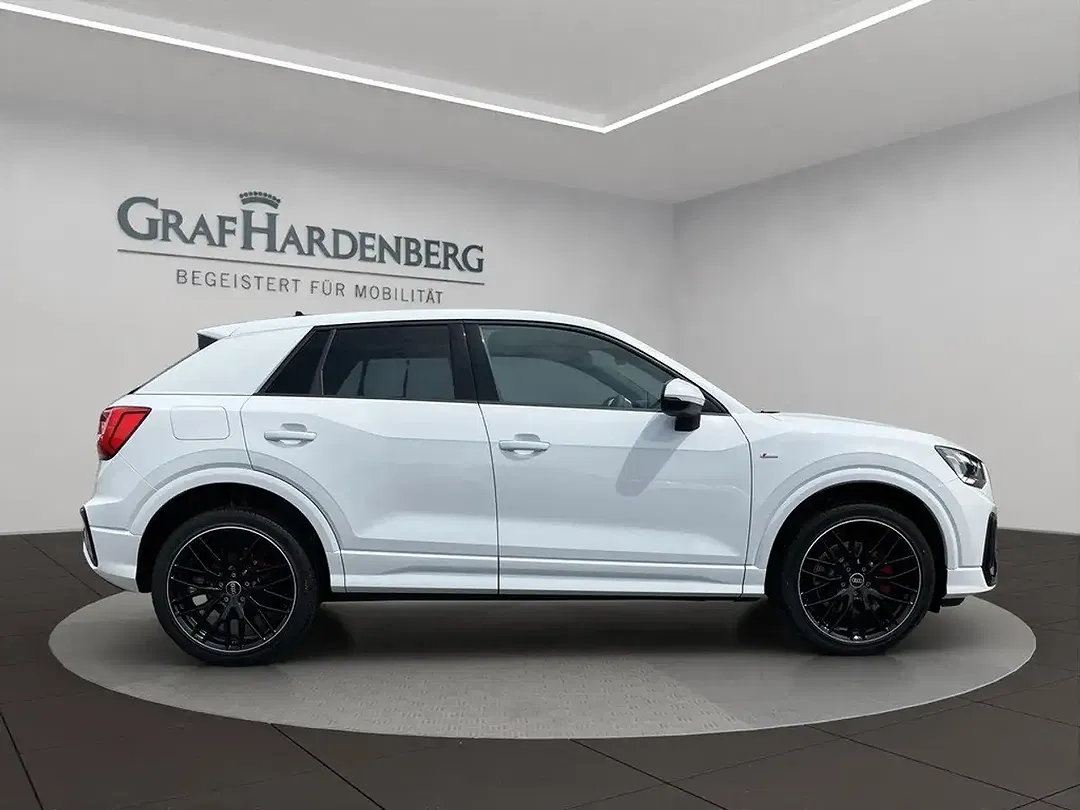 Audi Q2 - Thumbnail 7