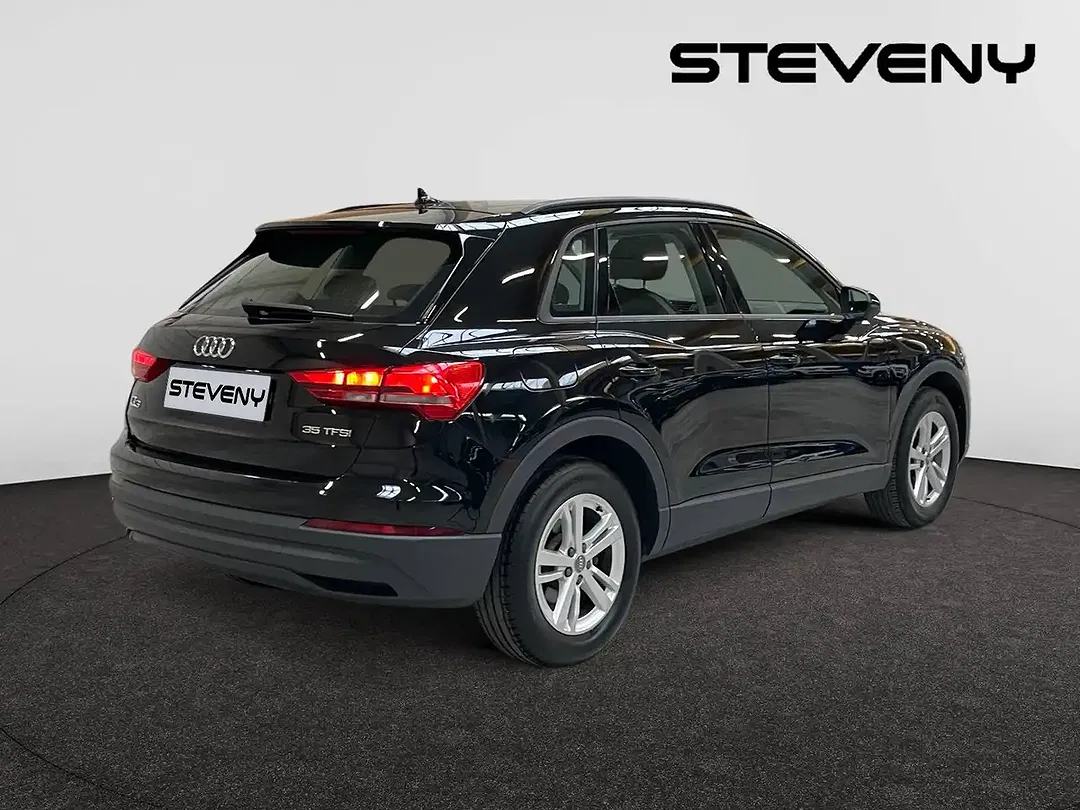 Audi Q3 - Thumbnail 4