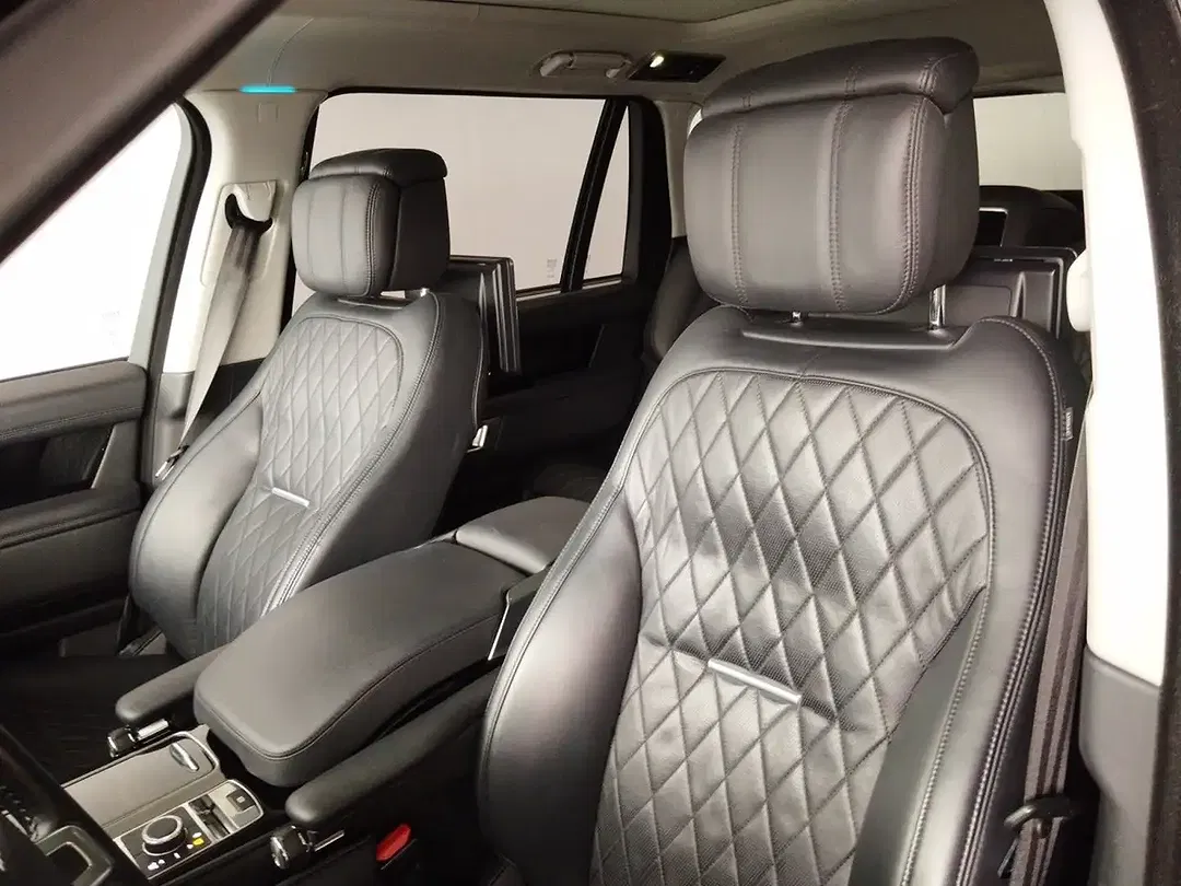 Land Rover Range Rover - Thumbnail 10