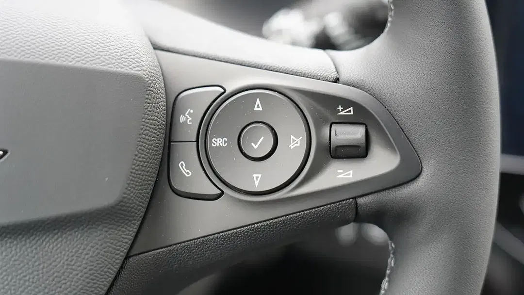 Opel Corsa - Thumbnail 9