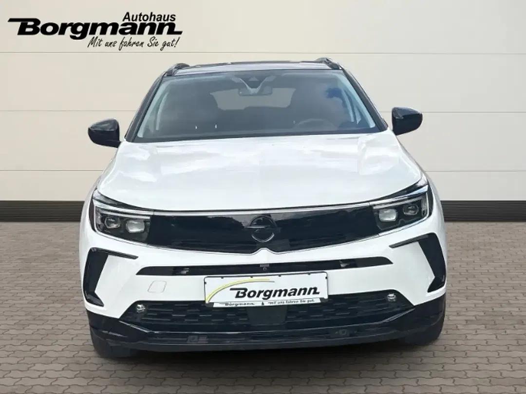 Opel Grandland - Thumbnail 2