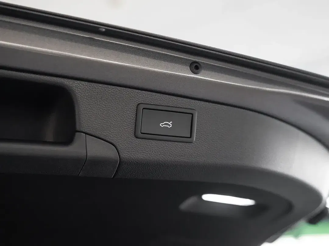 Skoda Superb - Thumbnail 13